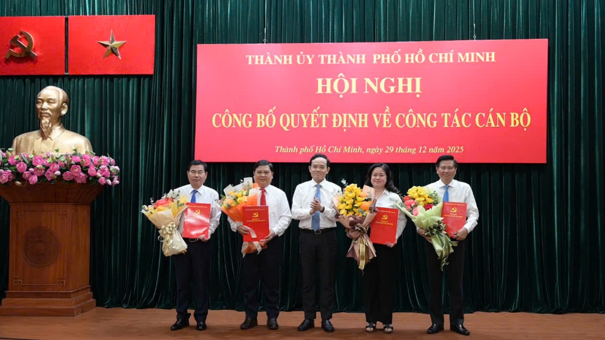 TP.HCM điều động 3 Ủy viên Ban Thường vụ Thành ủy làm Bí thư phường